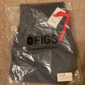 Figs Charcoal Zamora High Waisted- Tall Jogger scrub pants- size small tall